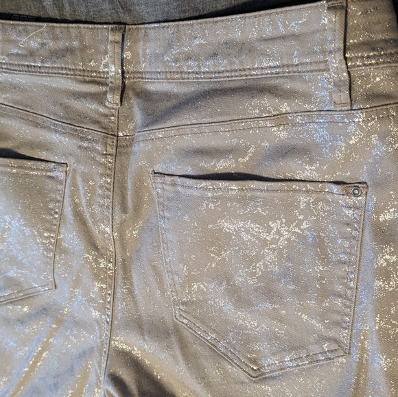 RW&CO | Shiny Chelsea Skinny Jeans - Size 30 - Picture 2 of 3